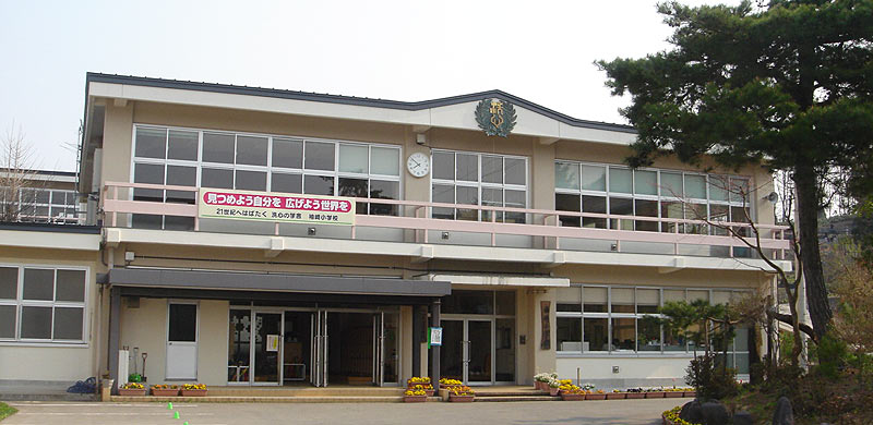 袖崎小学校　校舎