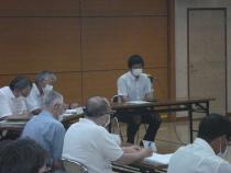 検討委員会の様子
