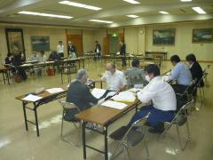 検討委員会の様子