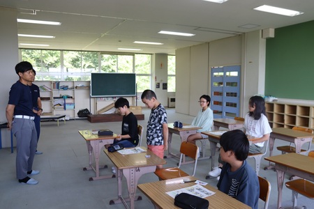 感想を発表する子どもたち