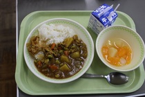 給食2