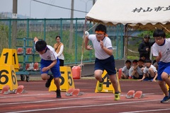陸上8