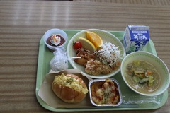 バイキング給食2