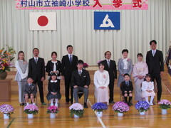 入学式集合写真の画像