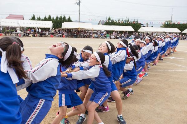 5・6年女子綱引き