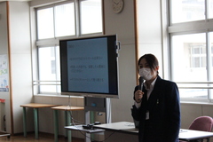 写真　講師の井上様