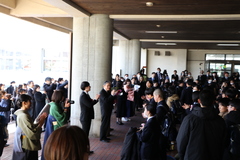 写真　式後の様子2