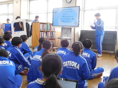 写真　発表の様子3