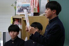 写真　発表の様子3