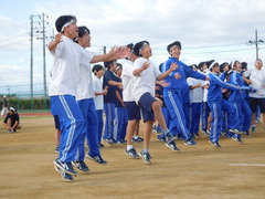 写真　応援の様子2