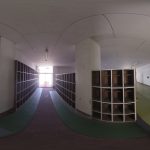 昇降口12
