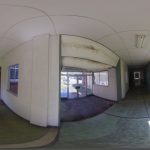 講堂前廊下2