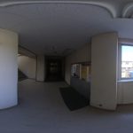 職員トイレ前廊下2