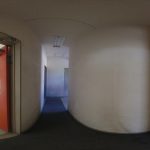 職員トイレ前廊下3