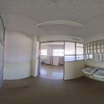 教室棟3F男子トイレ1